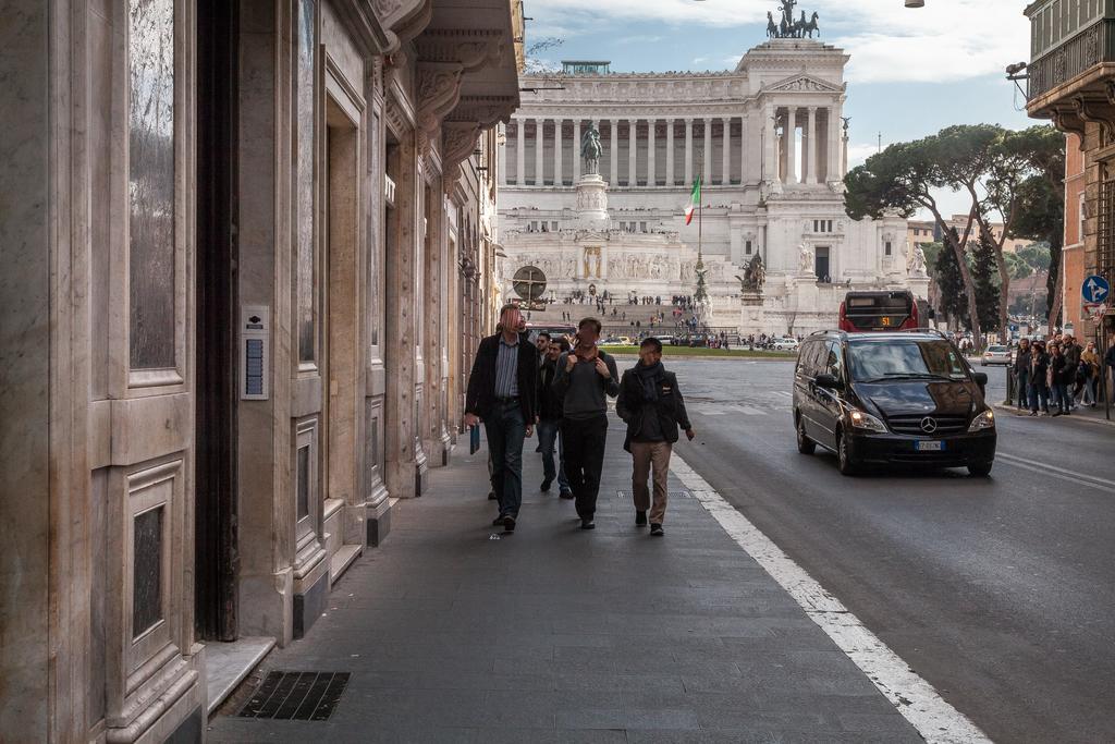 Amazing Suite Piazza Venezia Róma Kültér fotó